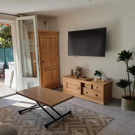 Charme Et Confort Au Coeur De La Cote D'azur *