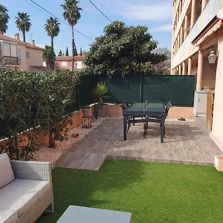 Charme Et Confort Au Coeur De La Cote D'azur Saint-Raphael (Var)